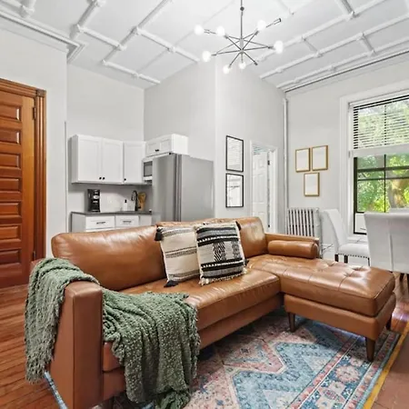 Newly Renovated 2Br Haven Walk To Columbia Uni Apartment